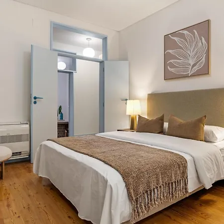 Whome Elegant City-center Flat Near Praça Do Comércio *