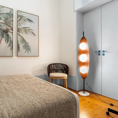 Whome Elegant City-center Flat Near Praça Do Comércio